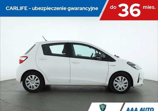 Toyota Yaris cena 44000 przebieg: 152162, rok produkcji 2017 z Trzebinia małe 154